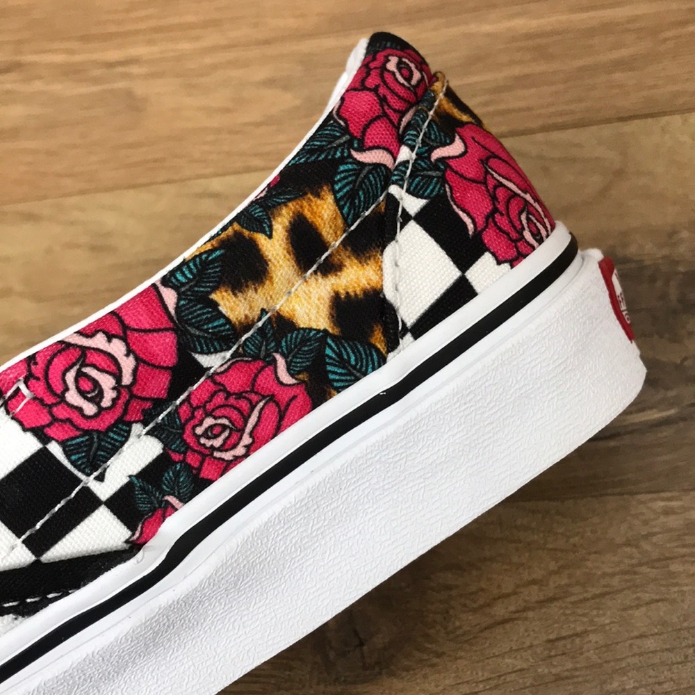 VANS CLASSIC SLIP ON BRAND NEW - Picture 13 of 15